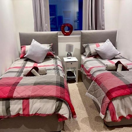 Stunning Spacious Apartment On River Ness Inverness Eksteriør bilde