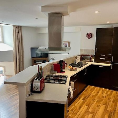 Stunning Spacious Apartment On River Ness Inverness Eksteriør bilde