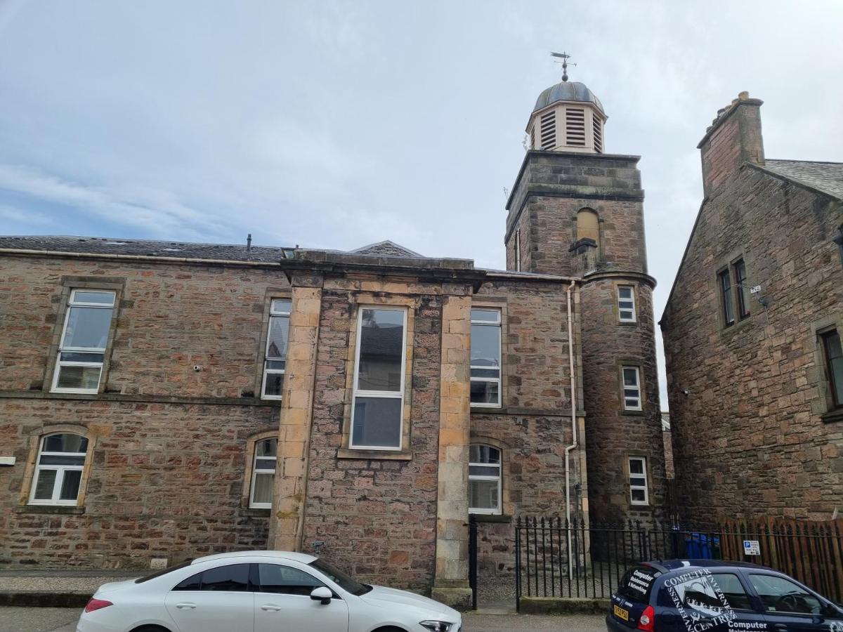 Stunning Spacious Apartment On River Ness Inverness Eksteriør bilde