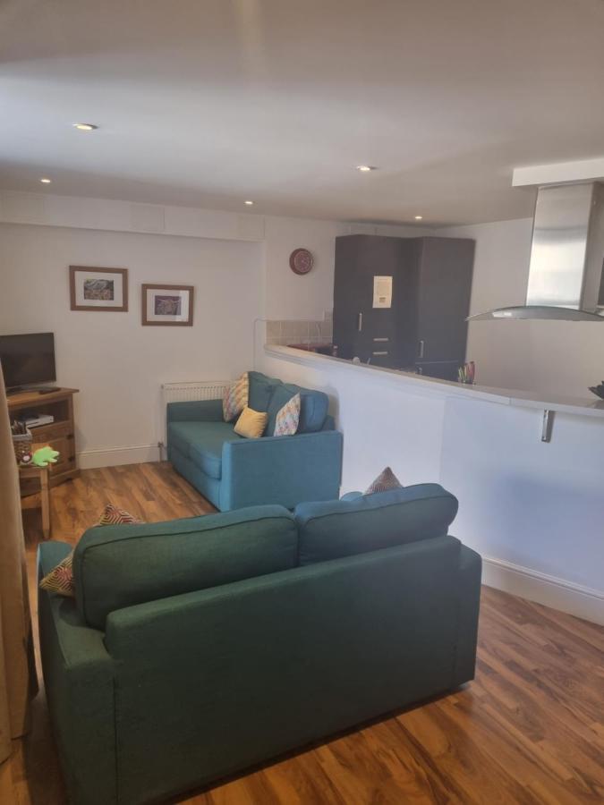 Stunning Spacious Apartment On River Ness Inverness Eksteriør bilde